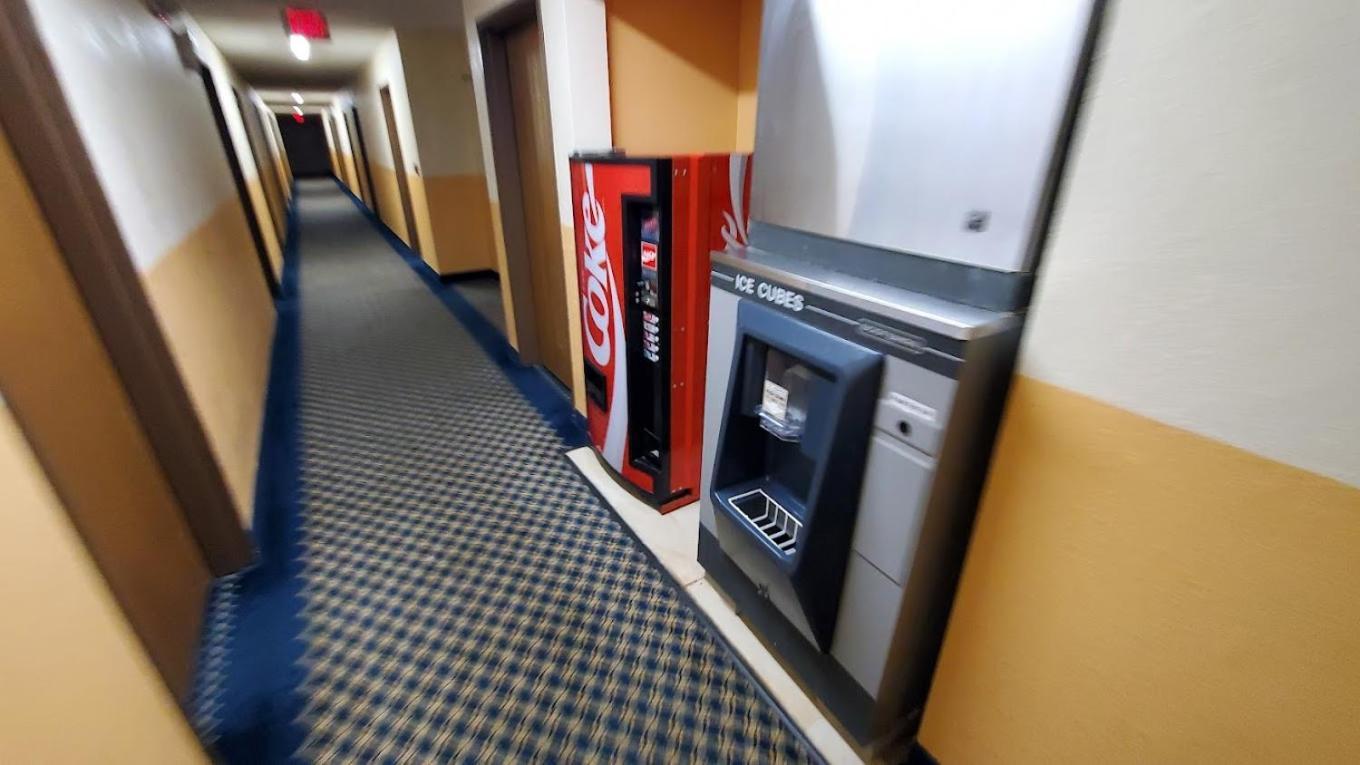 Super 8 By Wyndham Lebanon Hotel Eksteriør billede